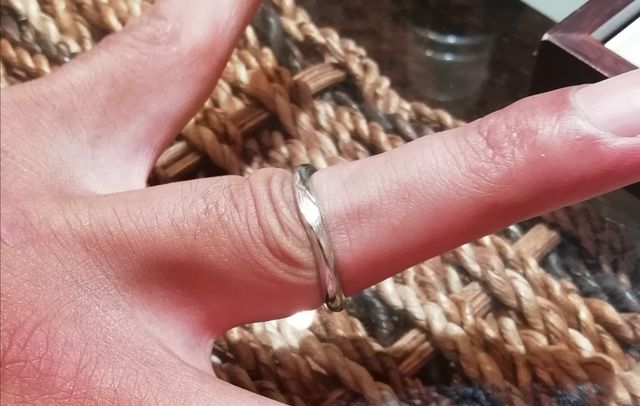 新郎　プラチナ系の色味