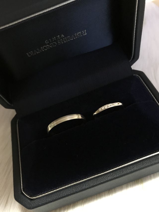 シンプルながら少しデザイン性もあるところが気に入りました。