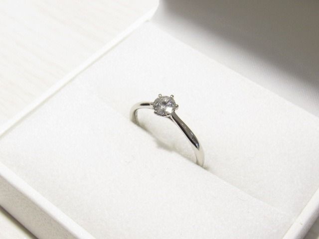 数ある中からシンプルなデザインを選びました！！