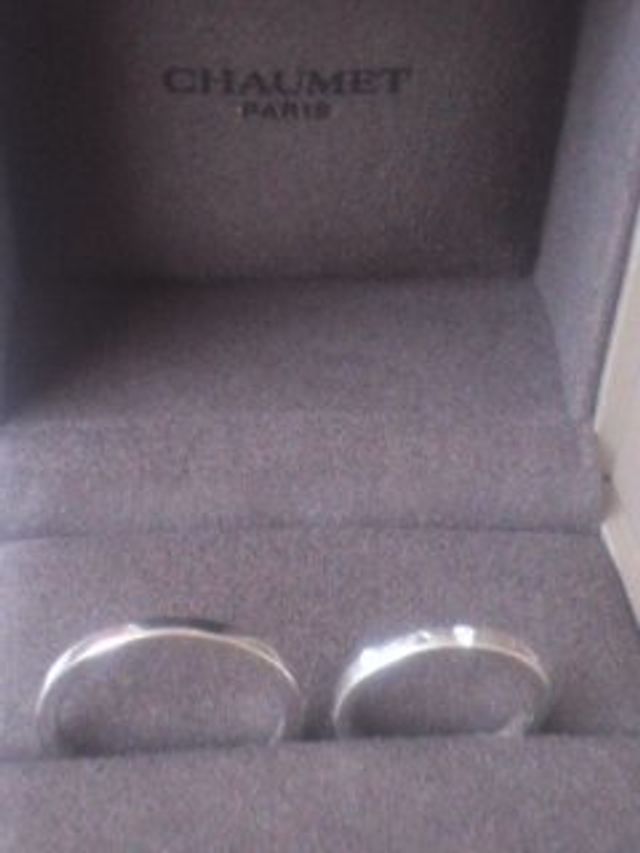 リングに厚みがあるところが気に入っています。