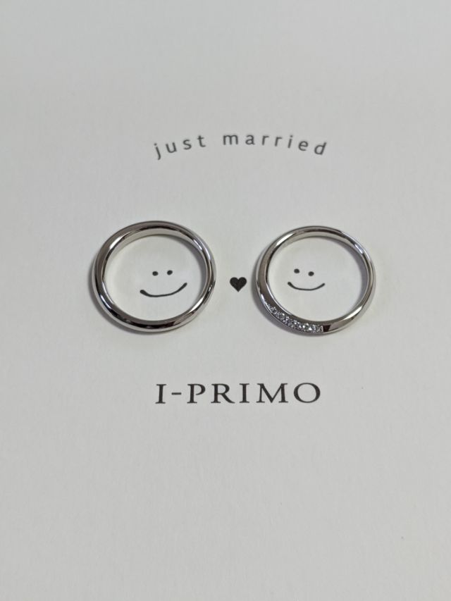 ペネロープという指輪ペアです。