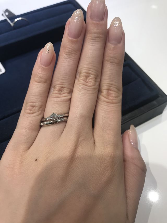 上と下はセットでないですがぴったり重なります