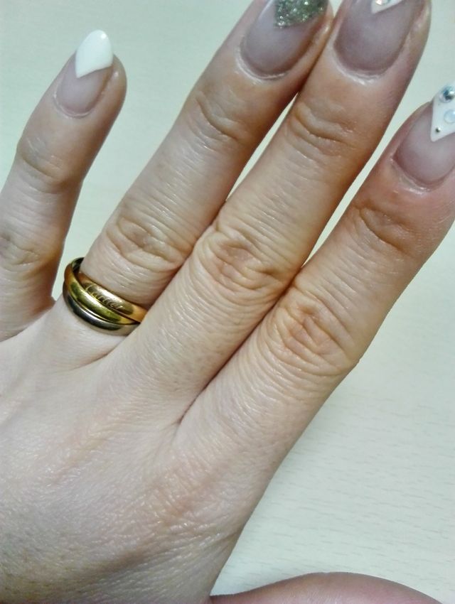 カルティエの定番リング　トリニティ