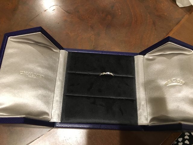 箱表面はロイヤルブルー
この箱も素敵です。