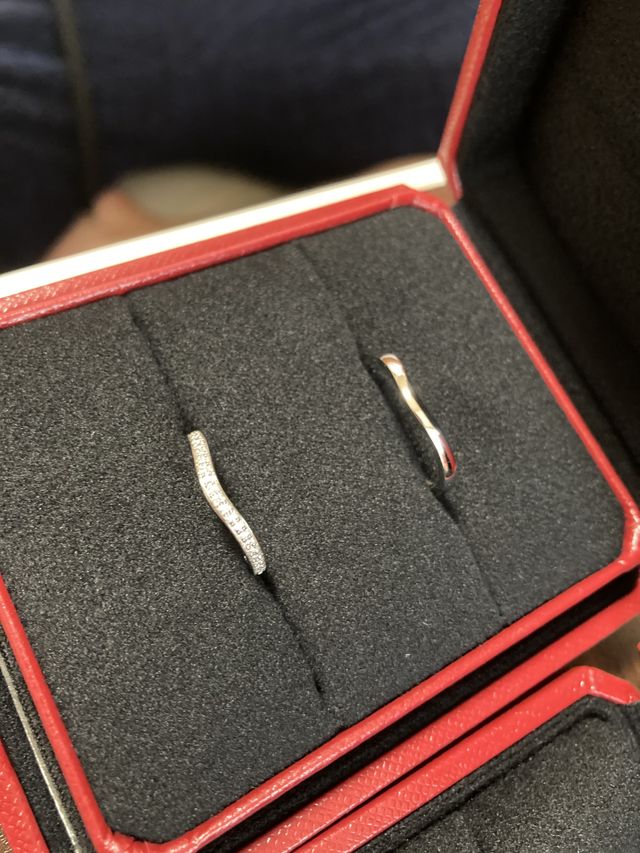 カルティエバレリーナ　ハーフエタニティ