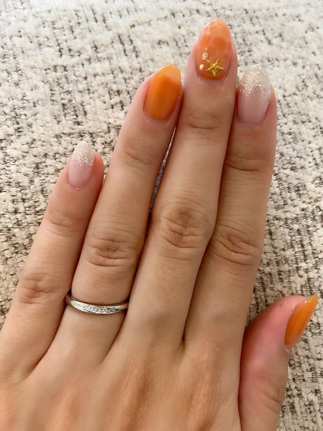 細身で綺麗です。