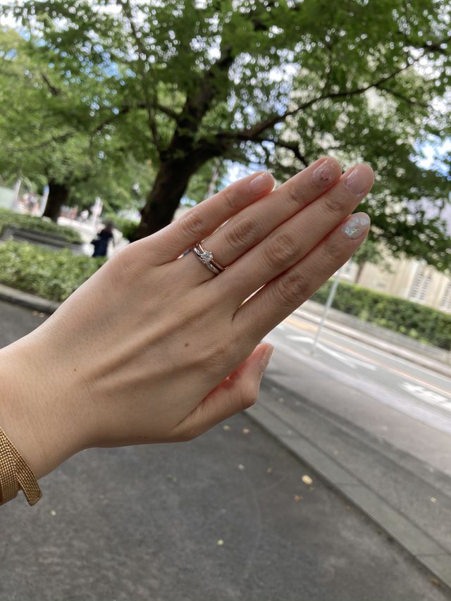 婚約指輪と重ね付け
