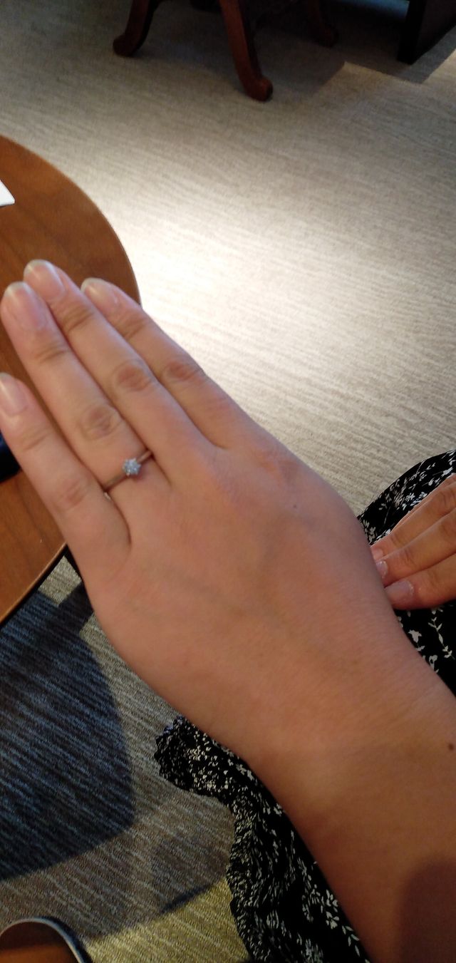 彼女、喜んでくれました！