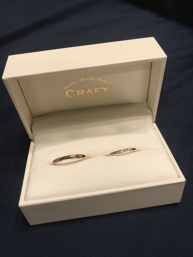 指輪のケースとペアリング
かなり厳重に梱包されており丁寧