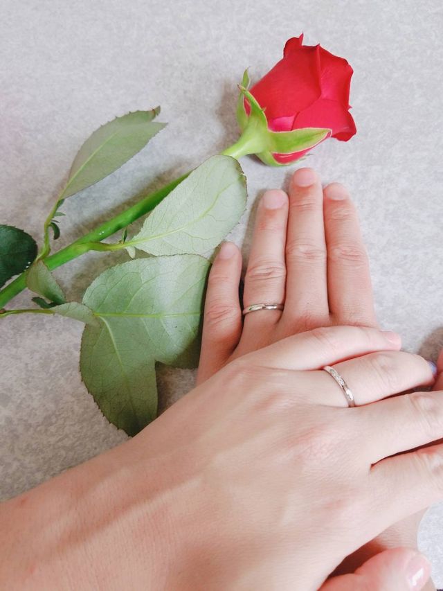 シンプルで派手すぎずに品がある落ち着いた雰囲気になってます。