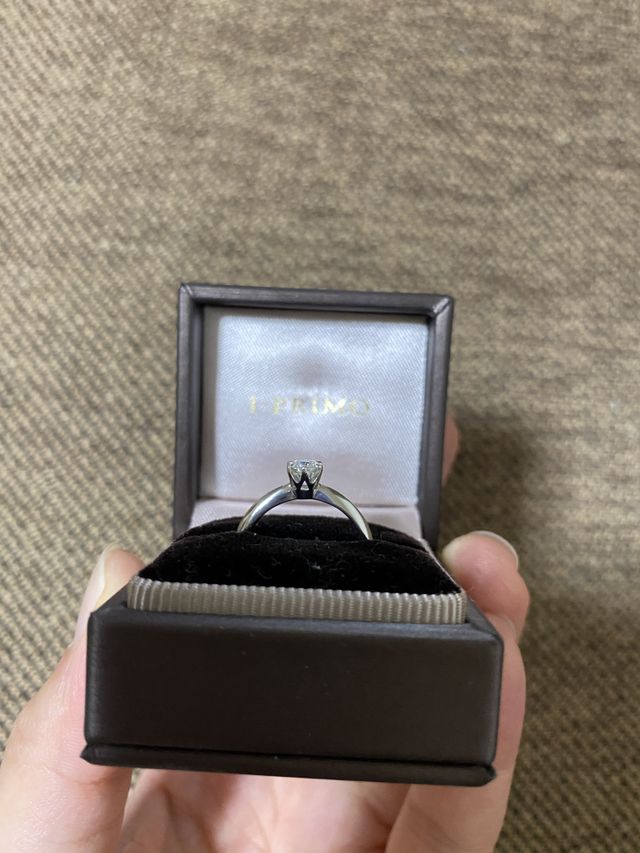 シンプルで高さのあるデザイン