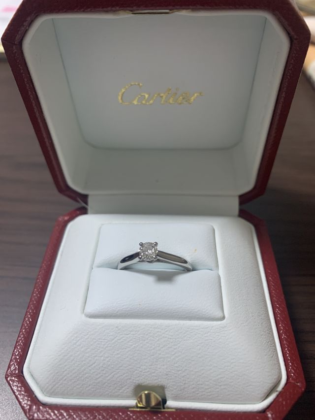 シンプルな一粒ダイヤがとてよかわいです。