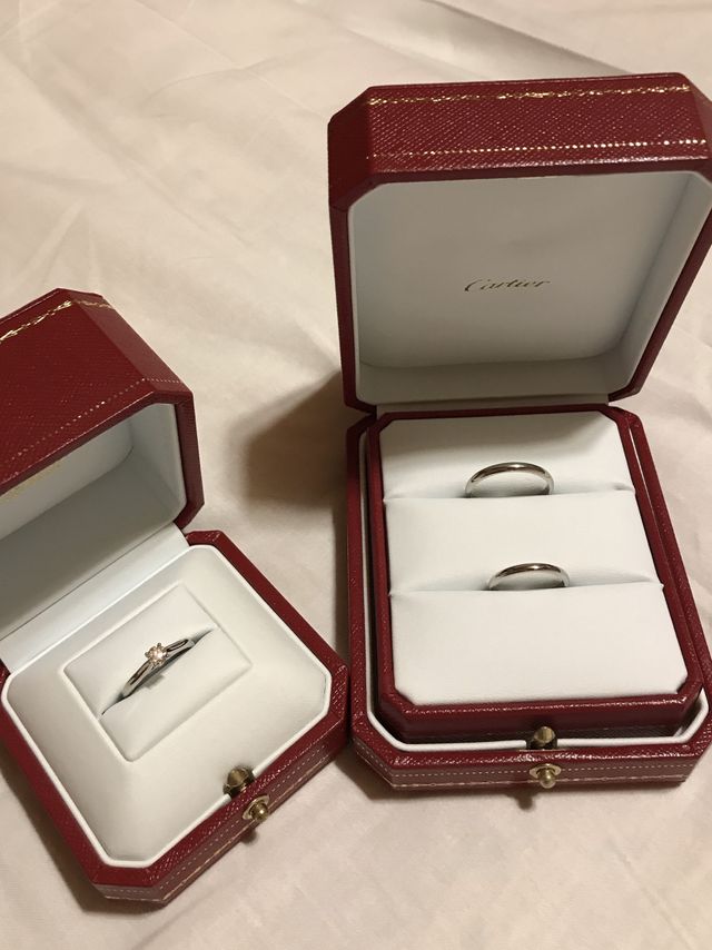 結婚指輪と婚約指輪