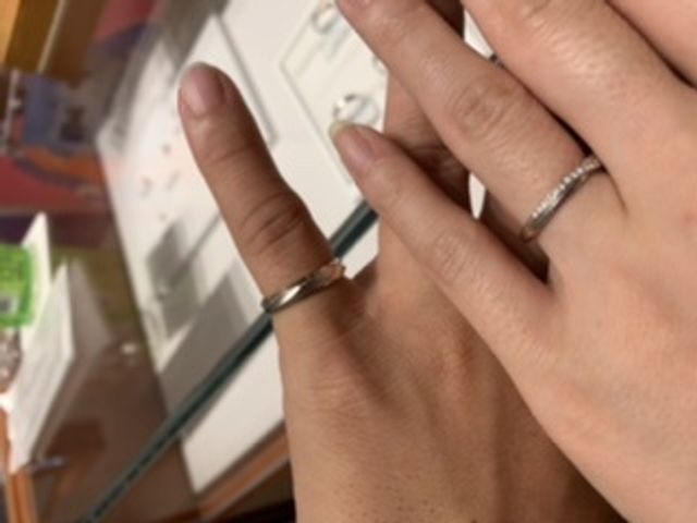 好きな指輪をそれぞれ選んでみたら、全く違うテイストに、、、