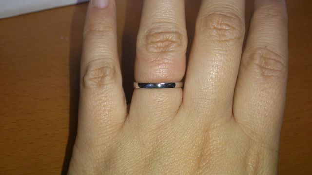 シンプルな結婚指輪！