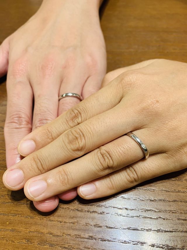 TPOを選ばず自然につけられるデザインが気に入りました。