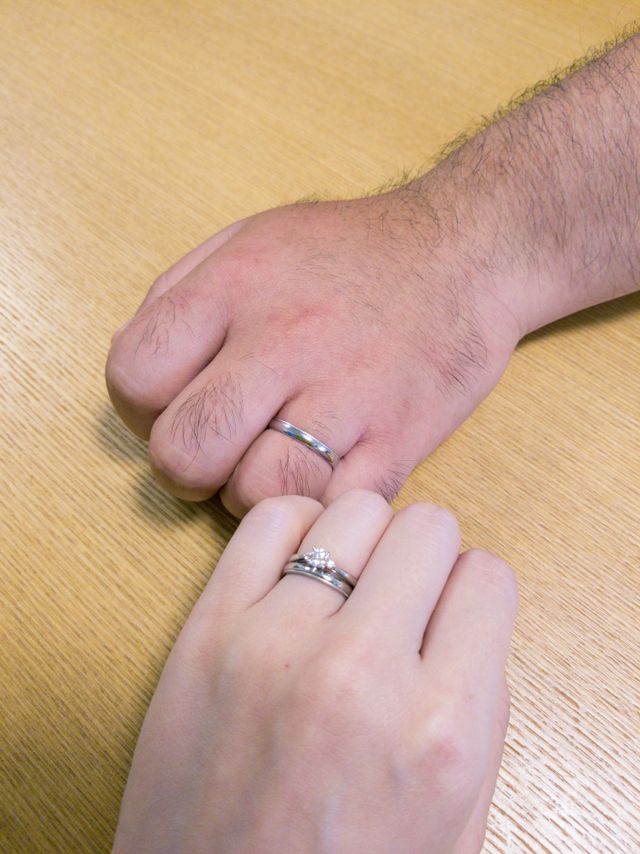 同じくVANillAで購入した婚約指輪と