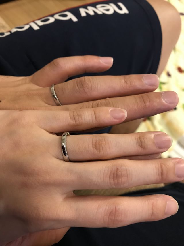 シンプルなデザインでお気に入りです。