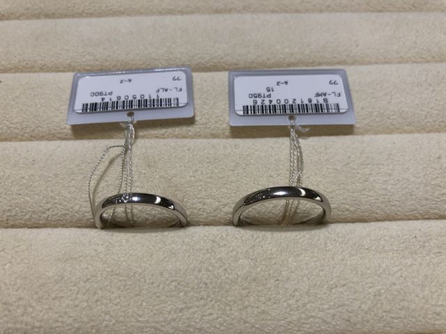 相手もペアのものを選びました。