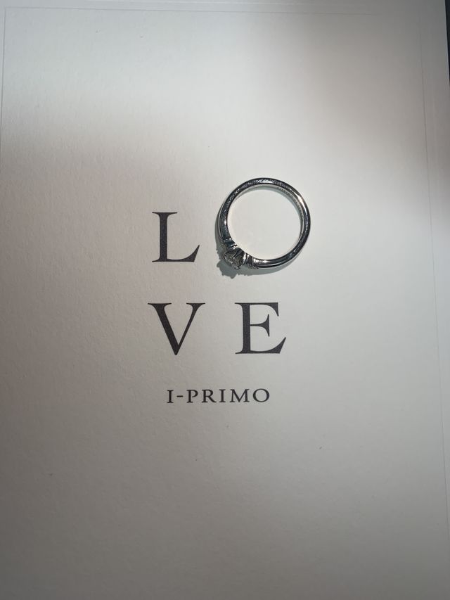 アイプリモのオリジナル台紙にのせて写真を撮りました。