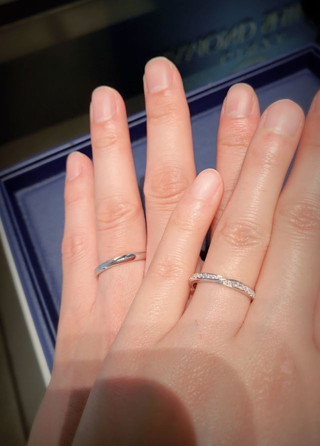 2人が納得できる指輪を一緒に探してくださいました。