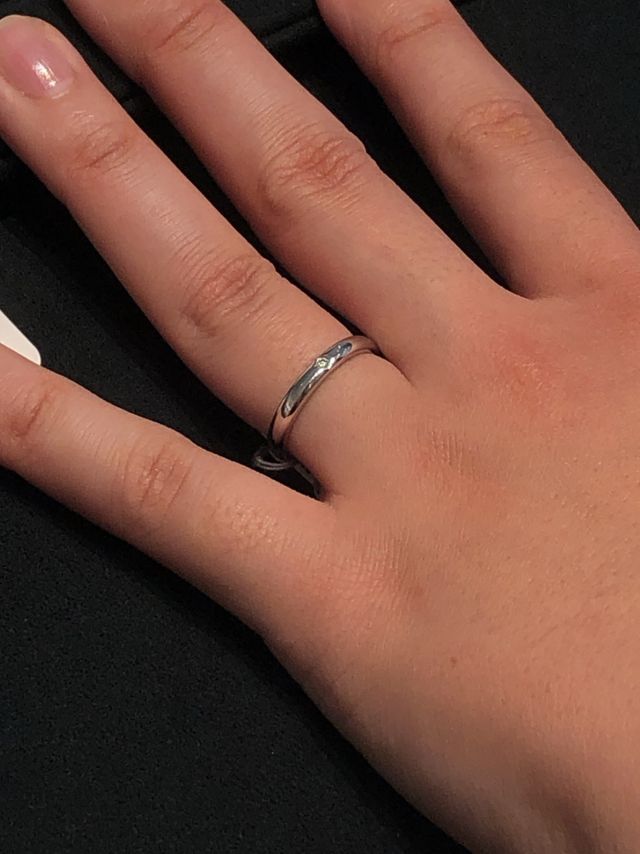 ダイヤモンド1石のシンプルなウエディングリング