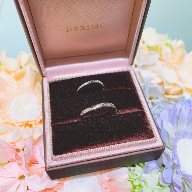 お店で撮影しました。