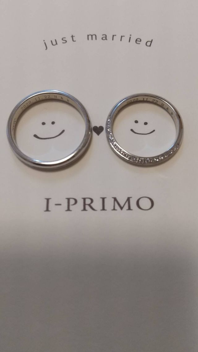 指輪を受け取った時に記念で撮った写真です♪