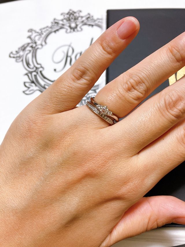 とてもダイヤが大きく綺麗です。