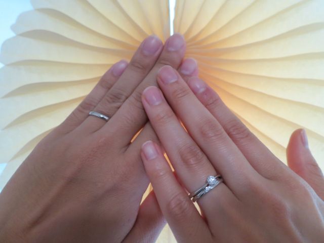 セットリングではなく、それぞれ好きなデザインを選びました。