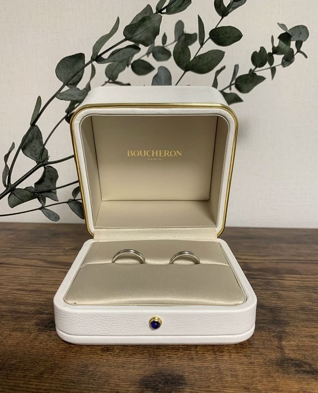 ケースもシンプルでお洒落です