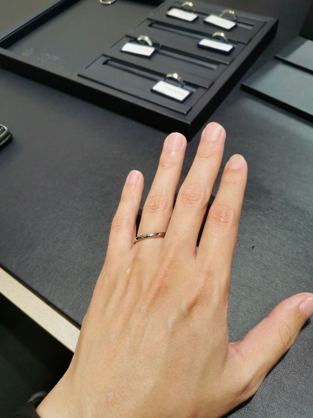 シンプルな指輪