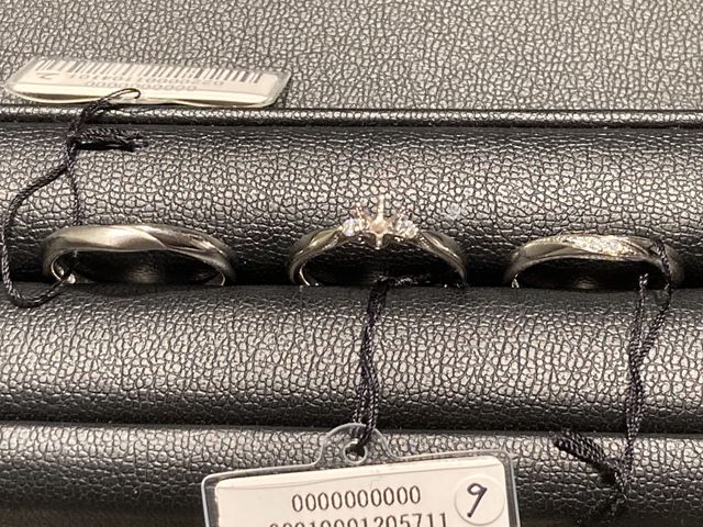 エリザベートフィーヌ(中央)リュミエトゥールフィーヌ(両端)