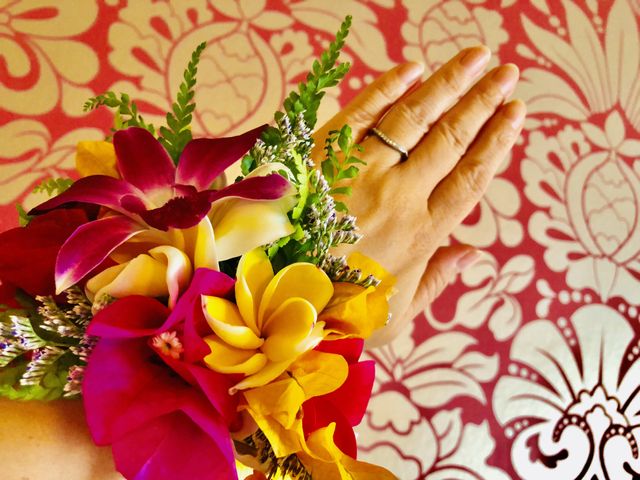 ハワイへ新婚旅行に行った時、手作りのハク・ブレスレットの１枚