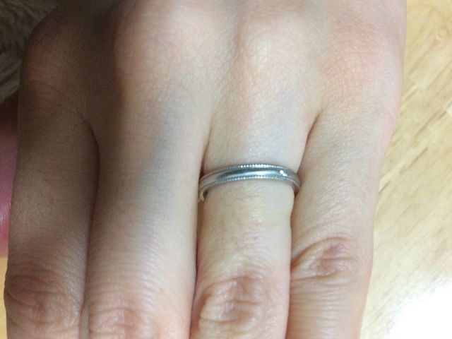 ミル打ちのシンプルな指輪です