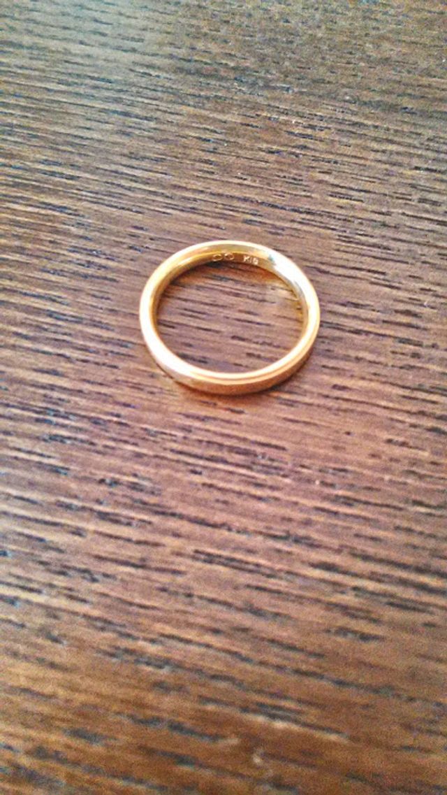 内側に名前を刻印しました