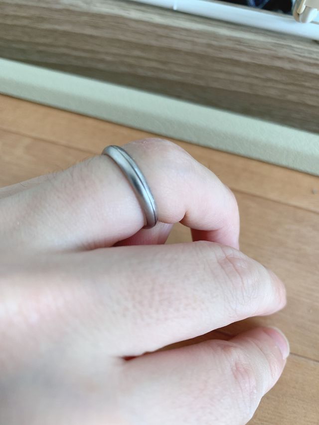 半分で色の見え方が少し違います。