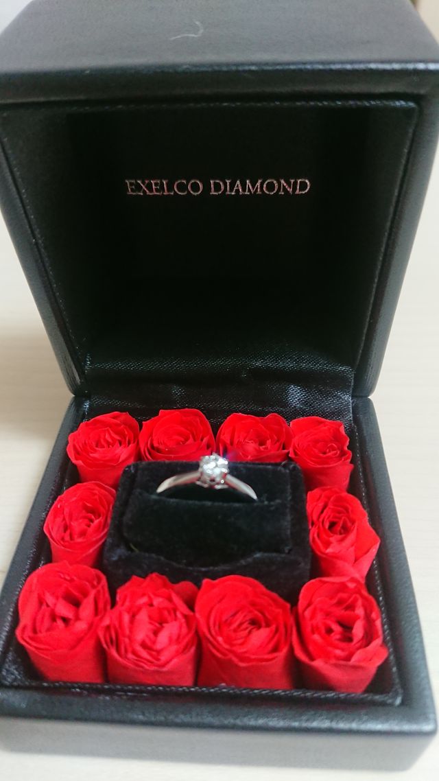 シンプルながら凛として気品があるリング