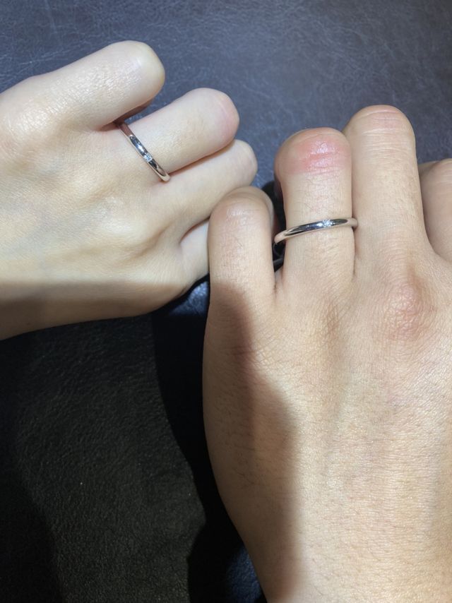 つけ心地がすごくよくてデザインが上品で長くつけれるとこがよい