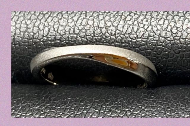 男子です。メタリックで力強いです。