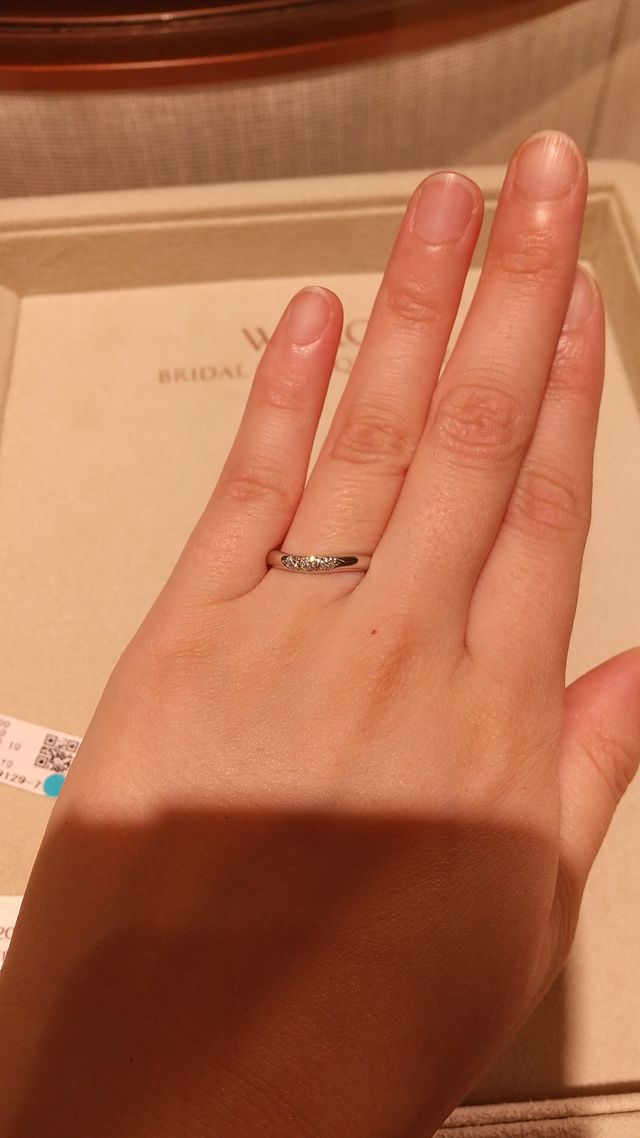 3石タイプのリングです。