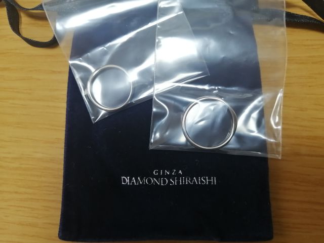 ペアで買いました。