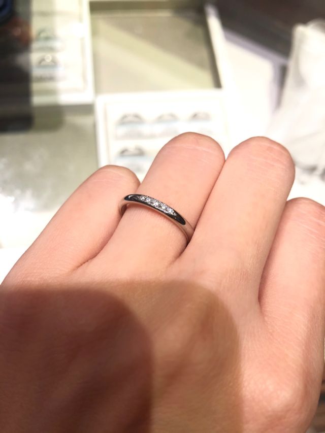 ティアオブリリー　ダイヤ５石