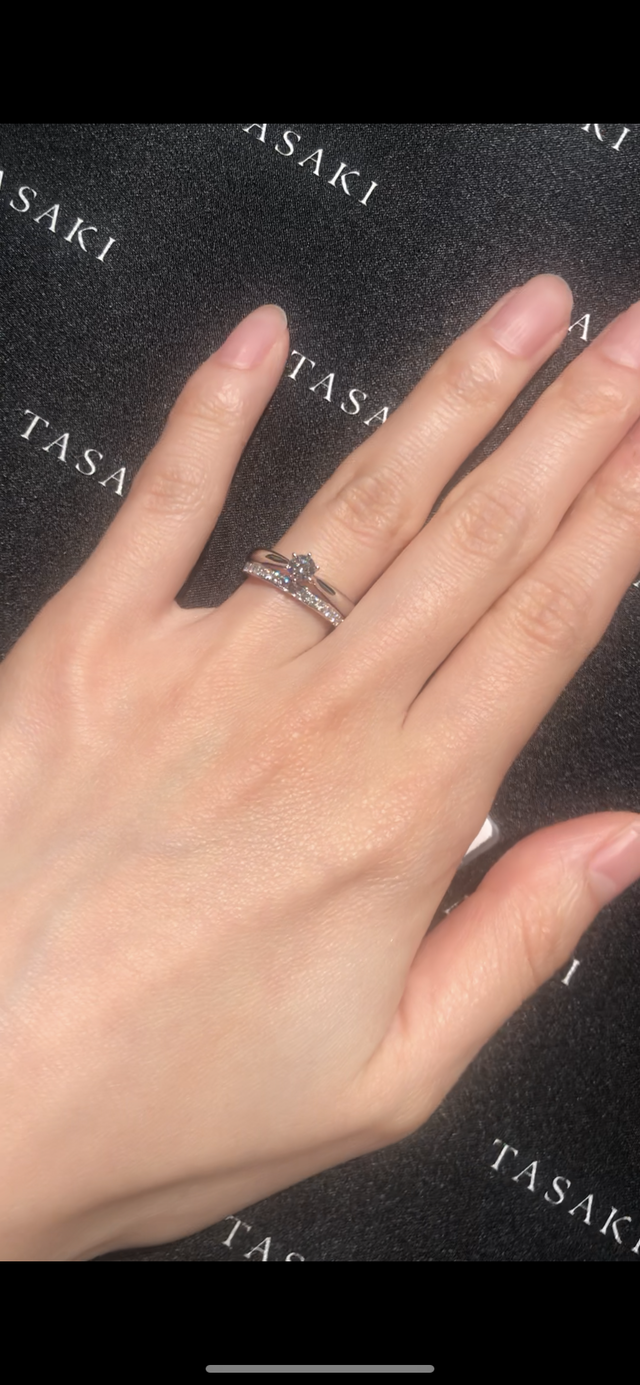 結婚指輪と婚約指輪の着用