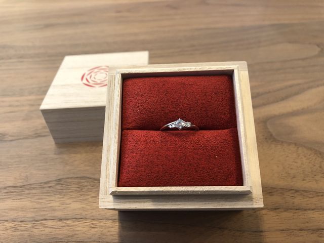 出雲結「縁結」のオールプラチナで作ったものです。