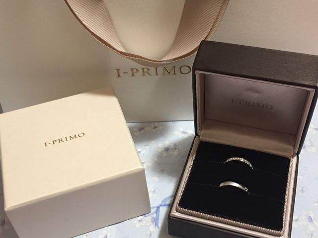 結婚指輪!!
ペアで購入致しました!!