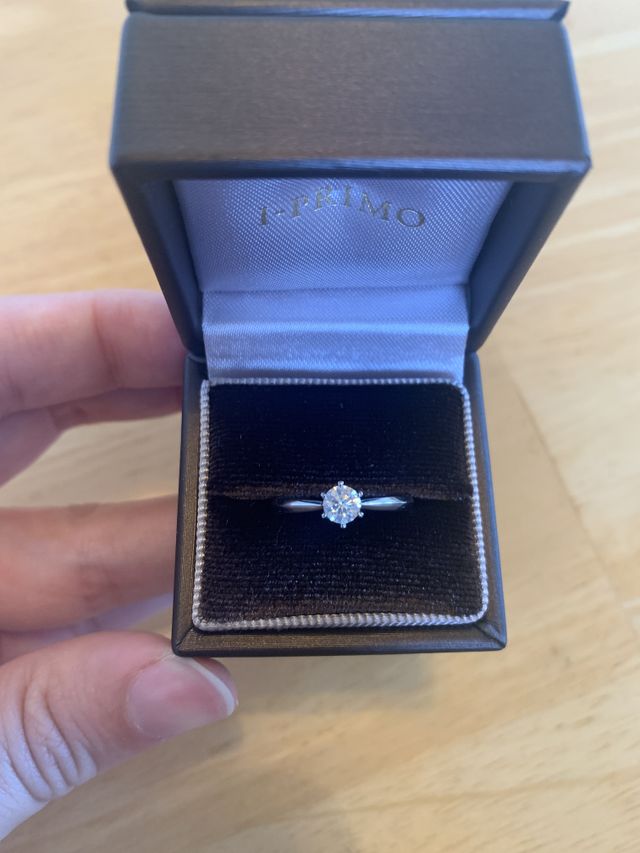 シンプルですが、存在感のあるリングです。