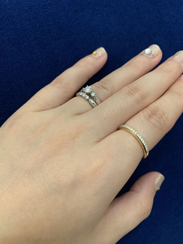 結婚10年記念として金の20石ダイヤハーフエタニティリング