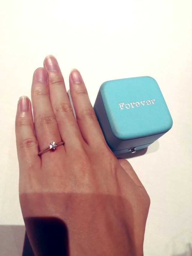 王道のティファニーセッティング