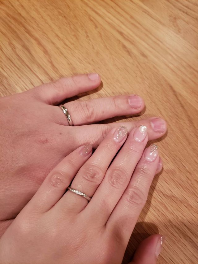 2人で選んだ一生物の結婚指輪です。